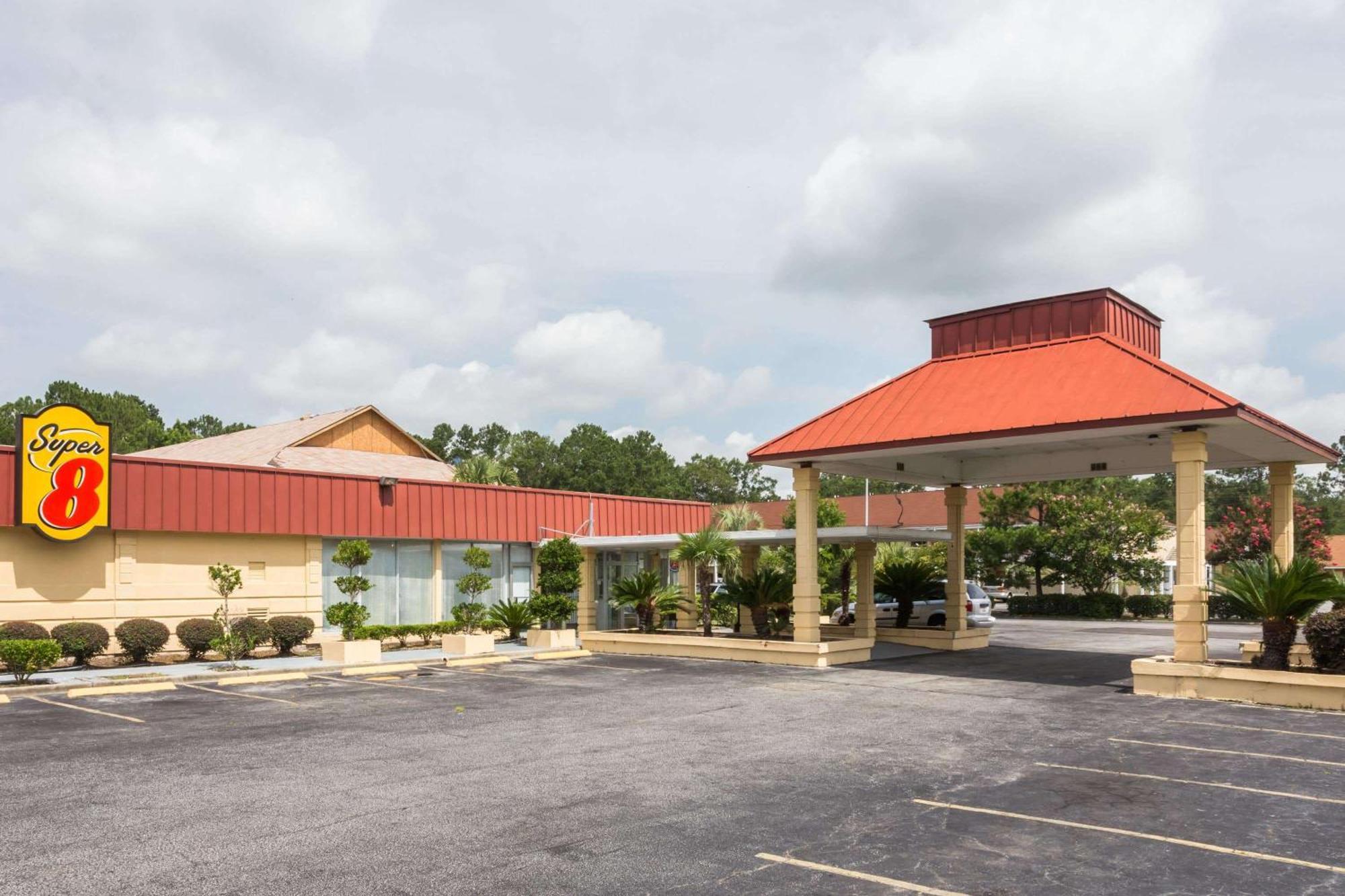 Super 8 By Wyndham Hardeeville - Savannah North Extérieur photo