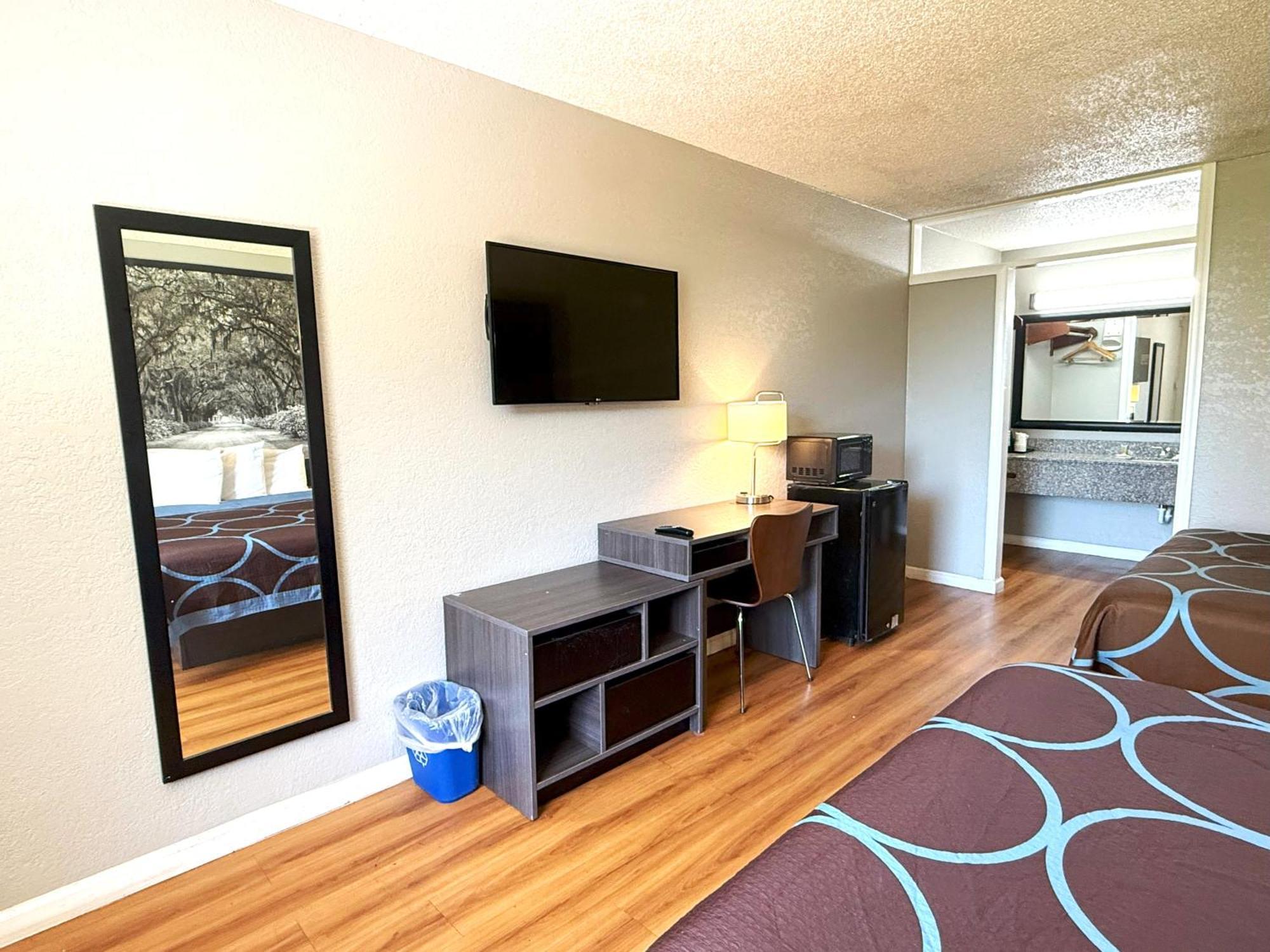 Super 8 By Wyndham Hardeeville - Savannah North Extérieur photo
