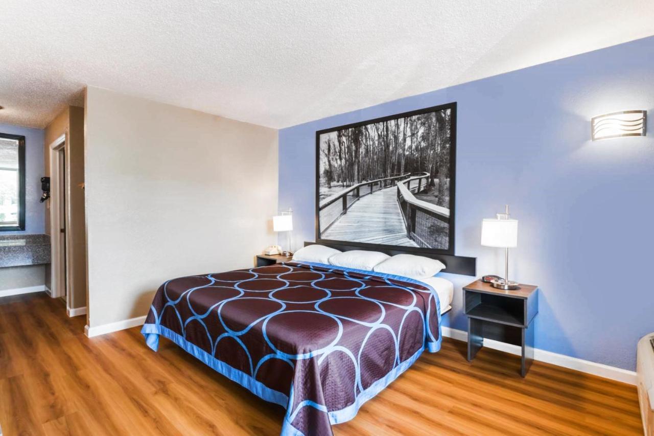 Super 8 By Wyndham Hardeeville - Savannah North Extérieur photo